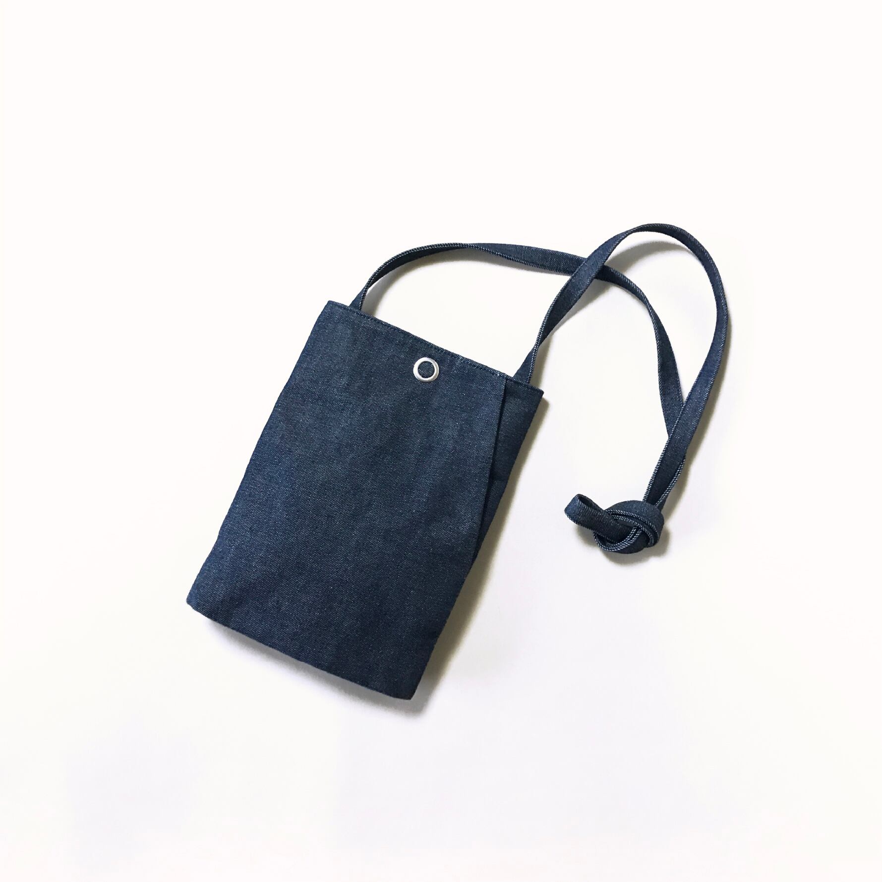 【 MEANWHILE 】Curtis