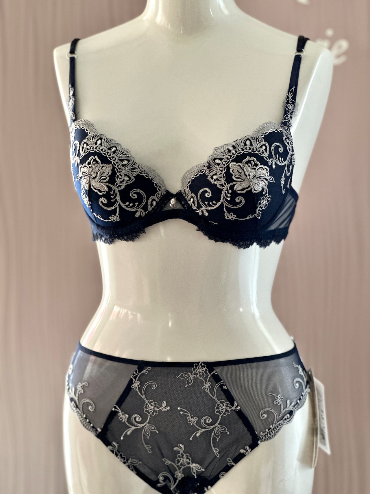 ゴッデスイングラム ショーツ リズシャルメル