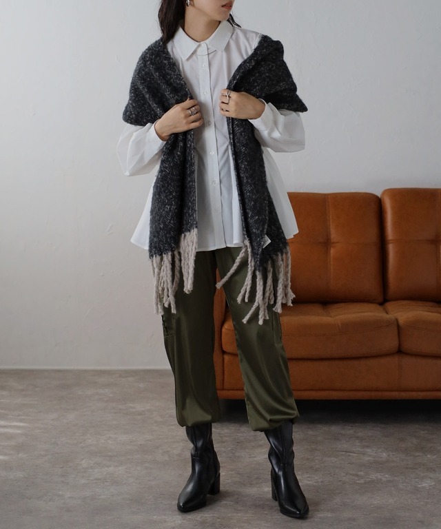 ウエストタックロングスリーブシャツ