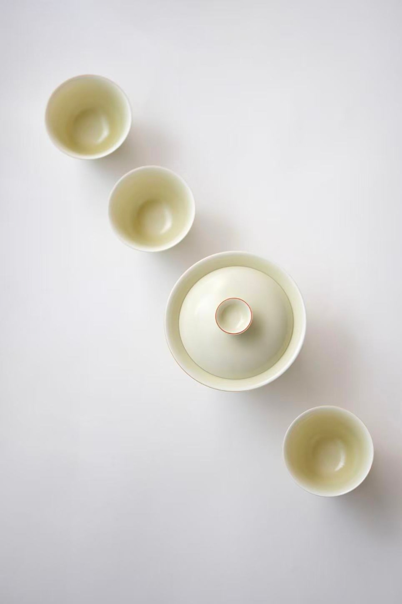 陸寿義 Lu Shouyi - 景徳鎮 黄釉杯 cup