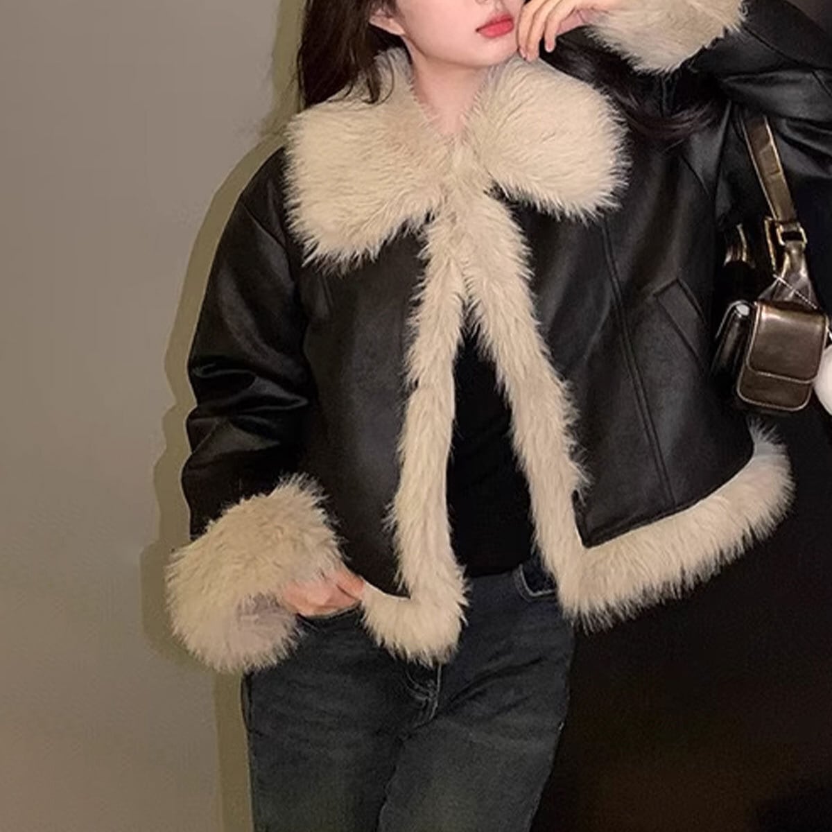 ムートン ジャケット ファー スエード レディース 長袖 秋冬 韓国 アウター 防寒 保温 暖かい おしゃれ 大人 カジュアル 通勤 通学 ショート丈 フェイクムートン ブルゾン 大人可愛い 大人女子