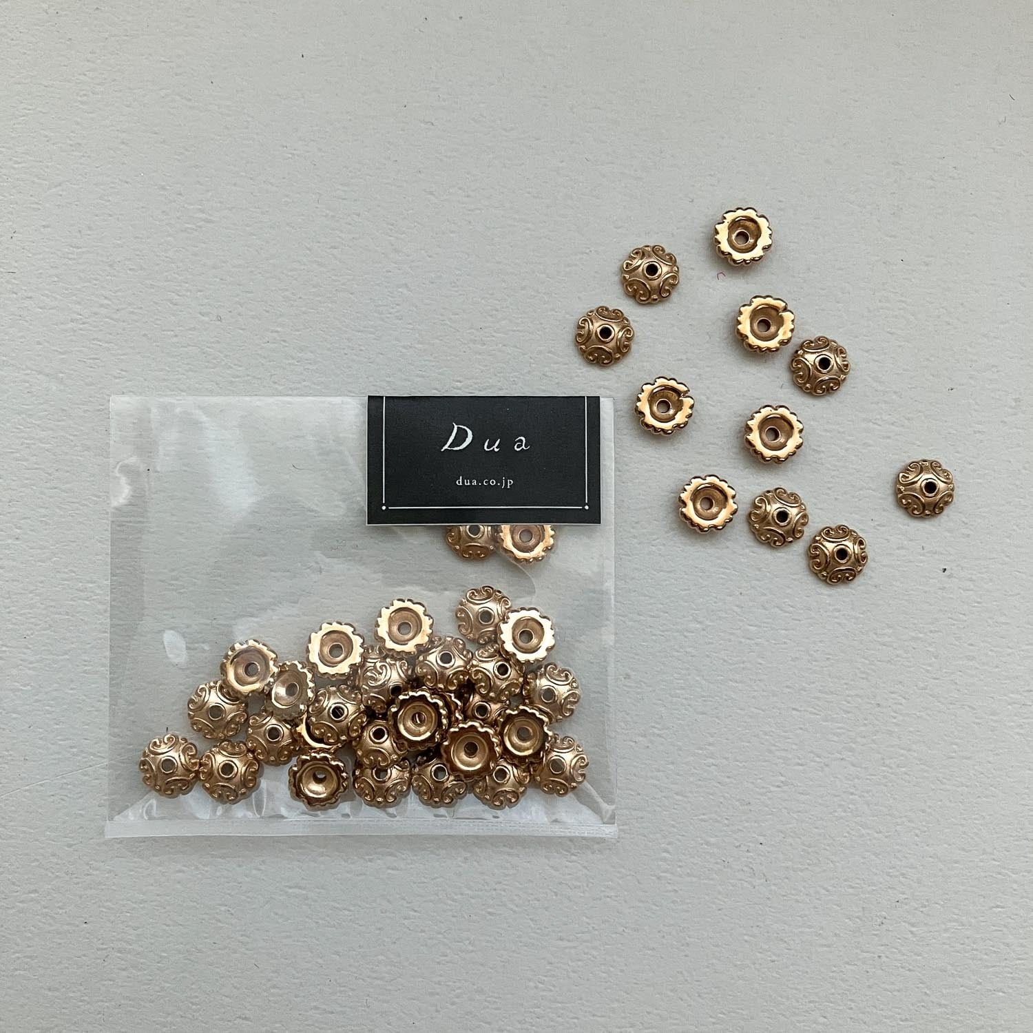 〈再入荷〉模様入りミニビーズキャップパック(30p)