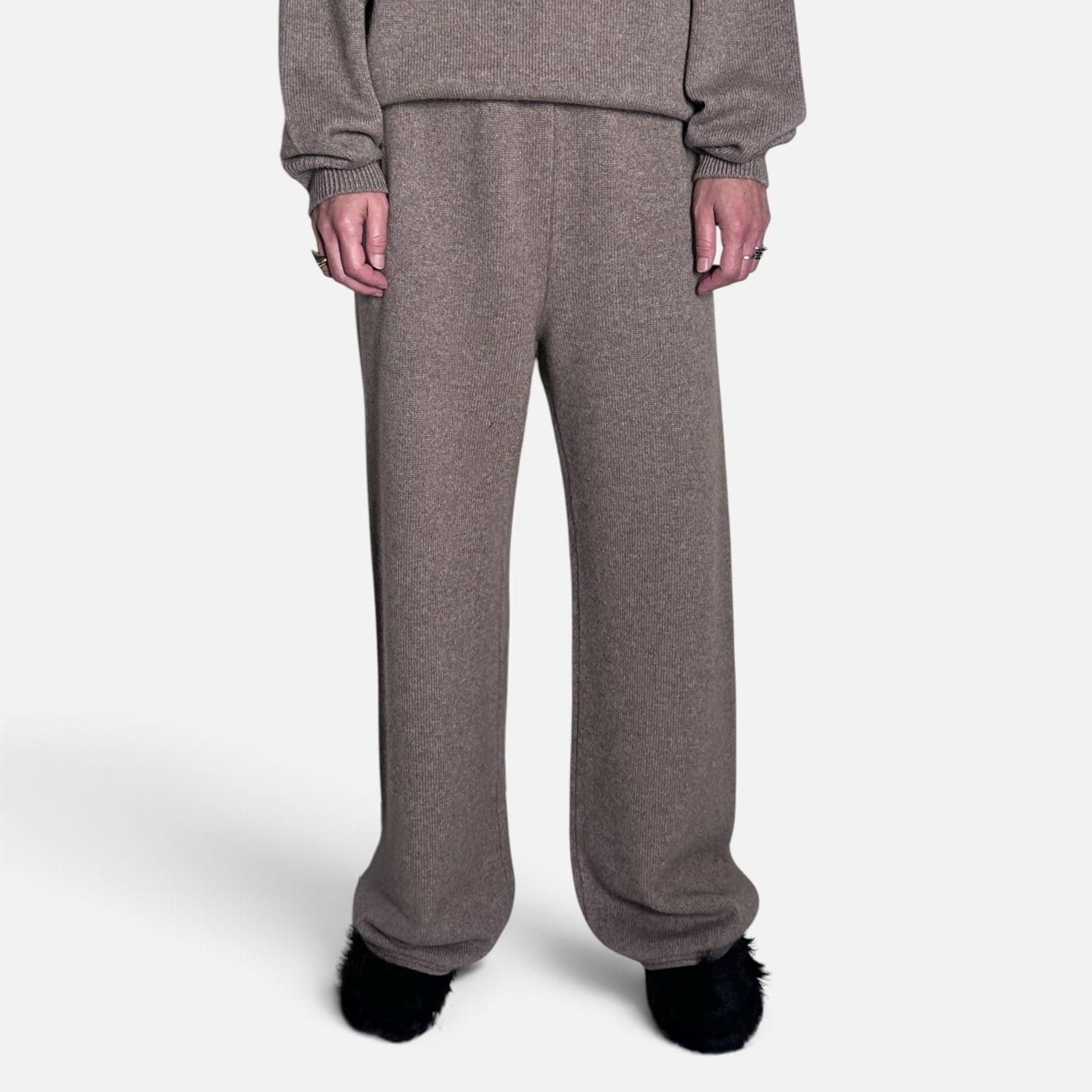 AURALEE  [BABY CASHMERE KNIT PANTS]
