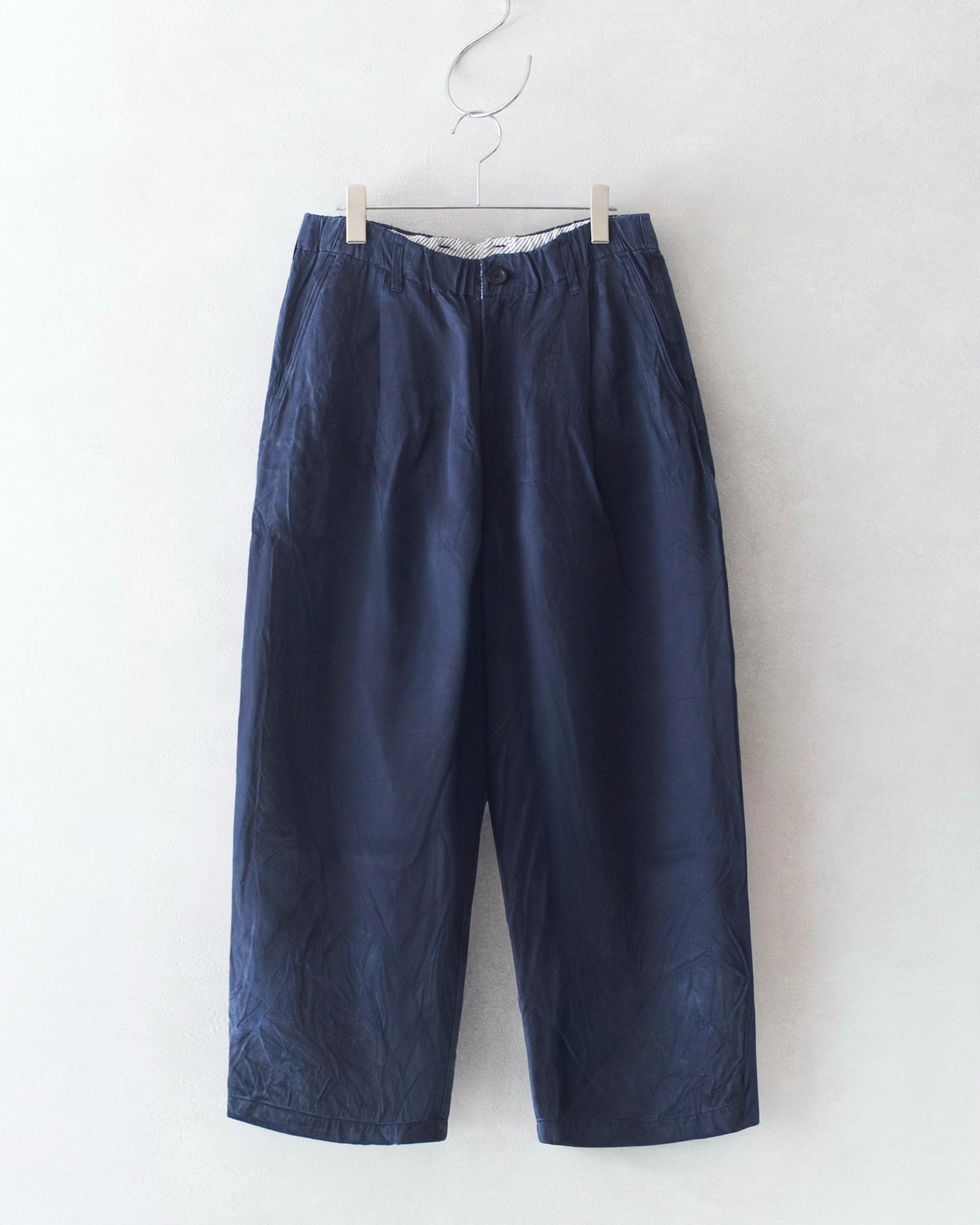 BOTTOMS | nua