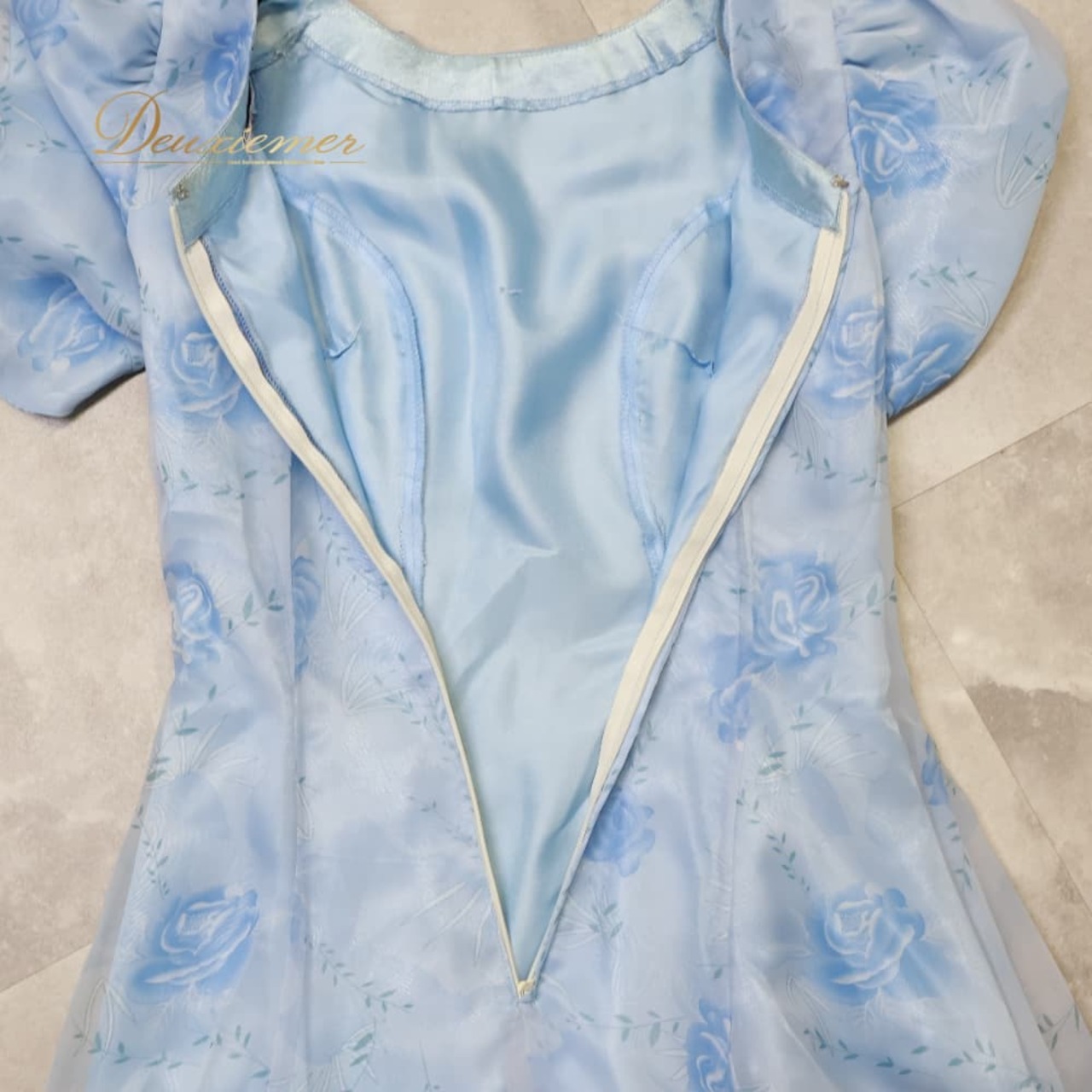 社交ダンス 衣装 ドレス スワンピース ブルー系 花 花柄 青 水色 白 透け感 かわいい 上品 淡い 華やか ダンス衣装 イベント ステージ パーティー おしゃれ フェミニン レディース 練習 レッスン ホワイト系