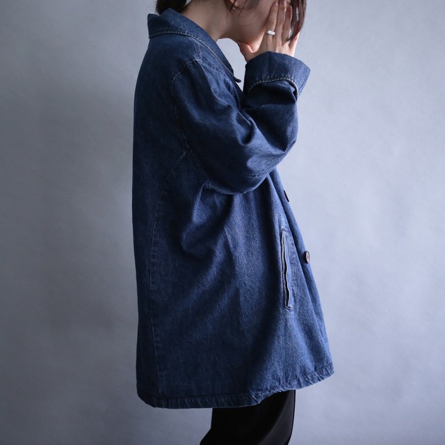 double button over silhouette denim jacket