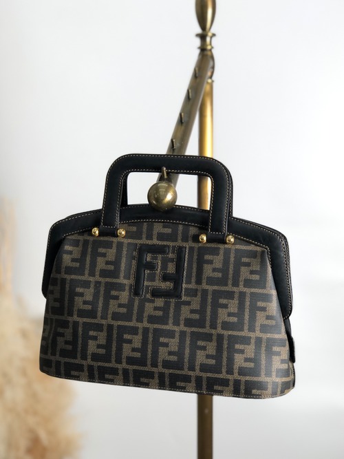 FENDI フェンディ ズッカ ハンドバッグ ブラウン ブラック ロゴ PVCレザー vintage ヴィンテージ オールド bju2nv