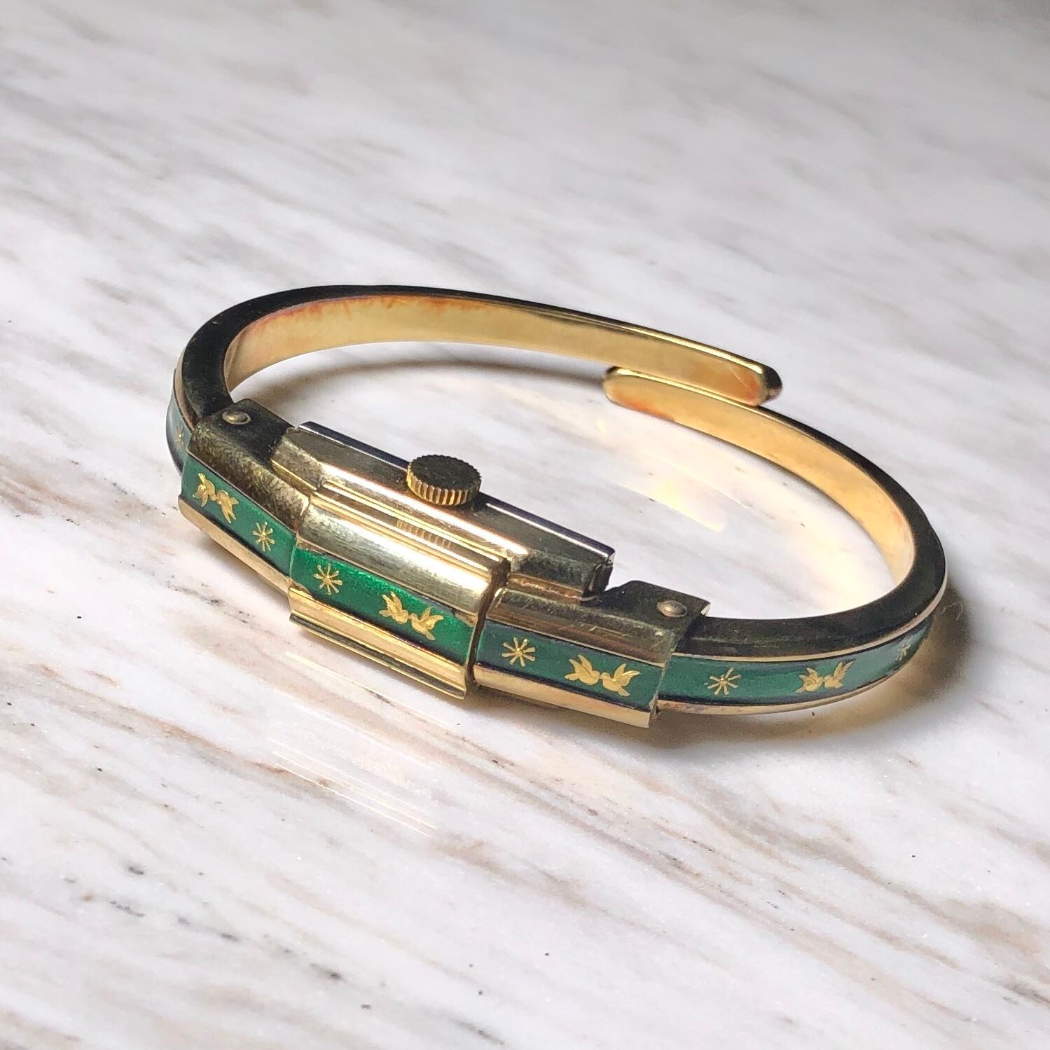 vintage BUCHERER manual winding bangle watch decorated with enamel 