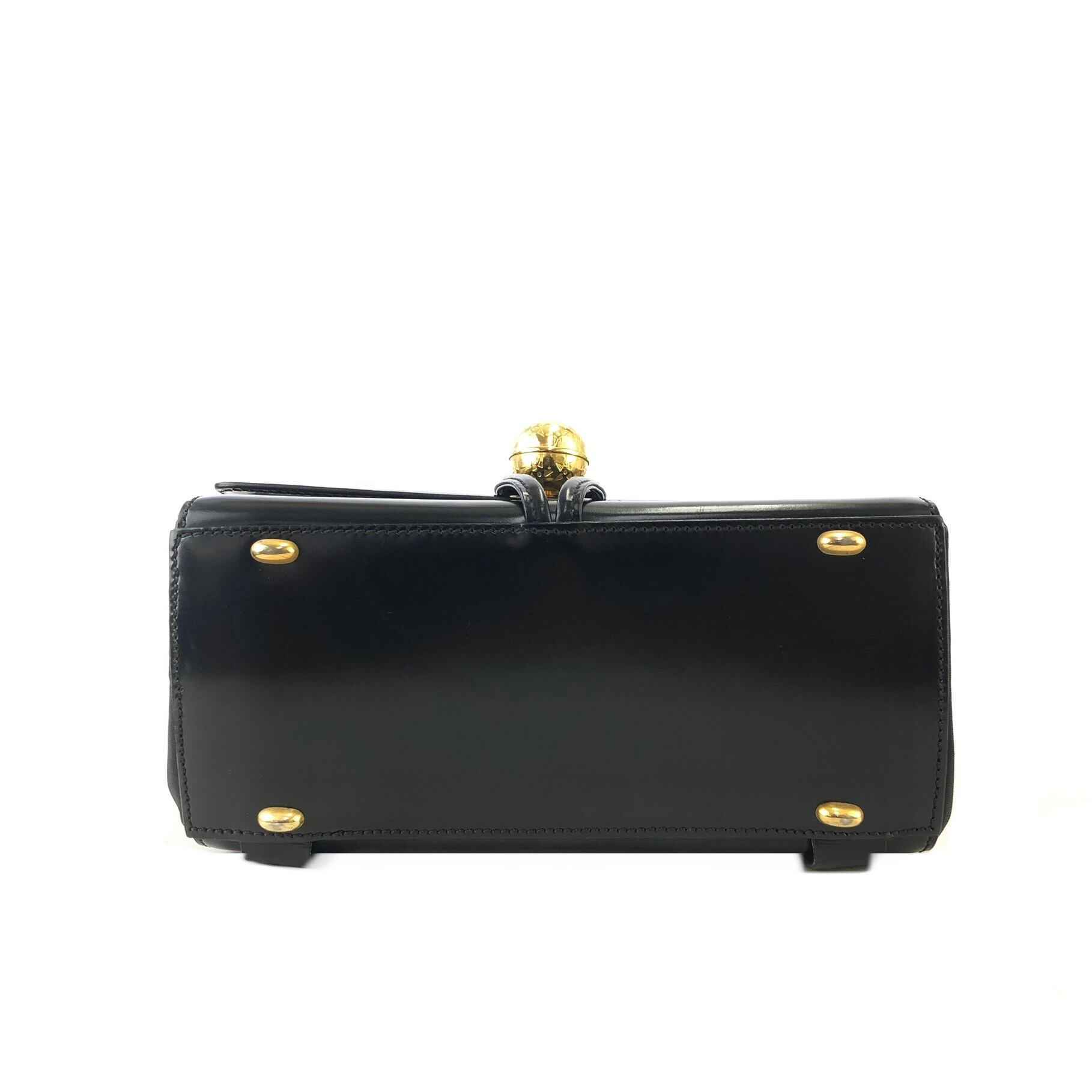 CELINE セリーヌ スターボール パテントレザー バックパック CELINE セリーヌ スターボール パテントレザー バックパック