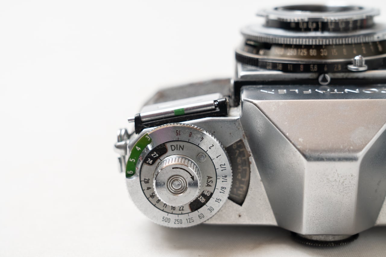 ZEISS IKON コンタフレックス CONTAFLEXII Carl Zeiss Tessar 45mm F2.8 【2205K07】 | studio 令宮 -REIGU- powered by BASE ZEISS IKON コンタフレックス CONTAFLEXII Carl Zeiss Tessar 45mm F2.8 【2205K07】 | studio 令宮 -REIGU- powered by BASE
