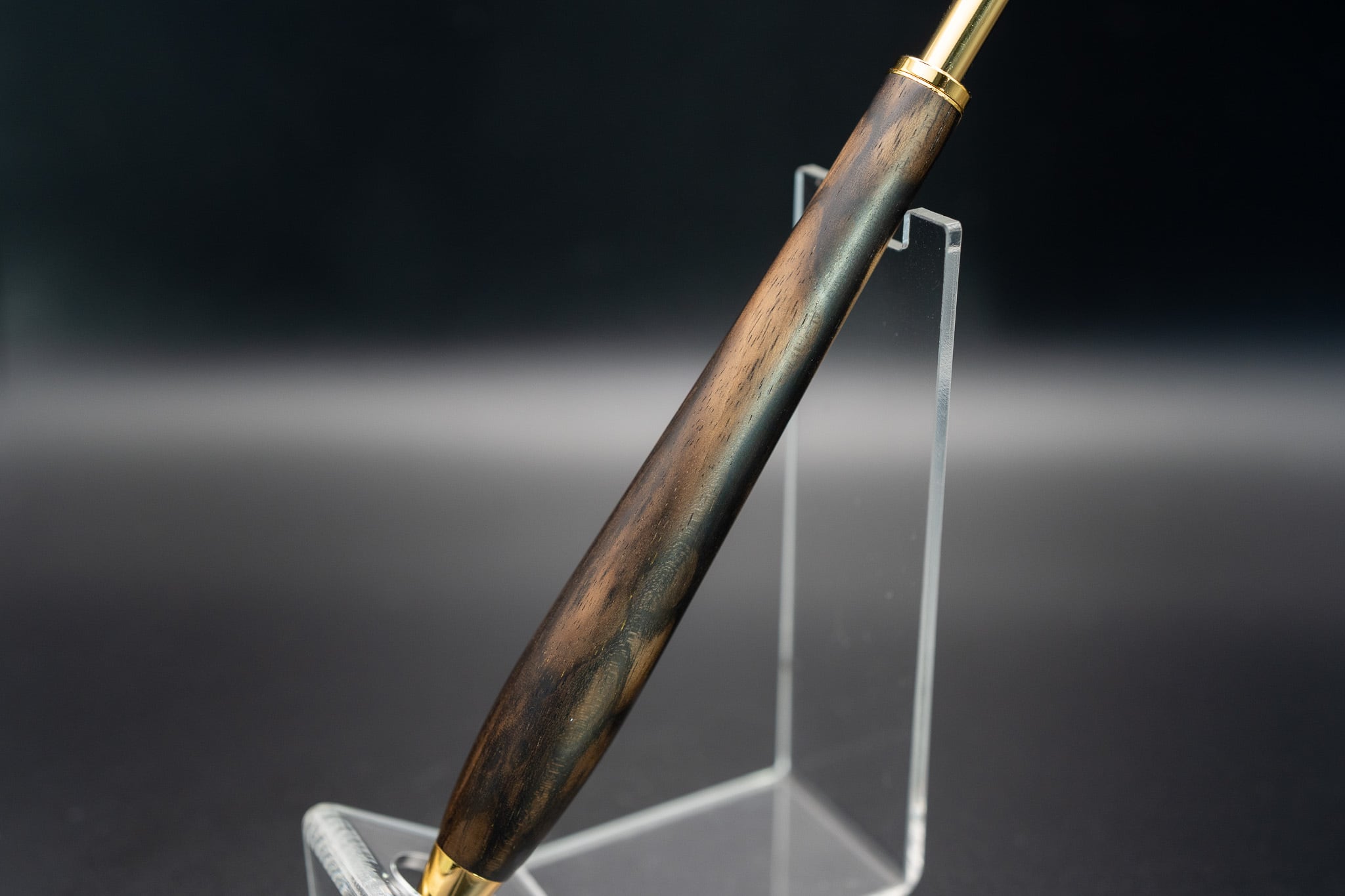 魅惑の黒い紋様】 黒柿孔雀杢 極上 gold MP | 木軸ペン工房 金杢犀