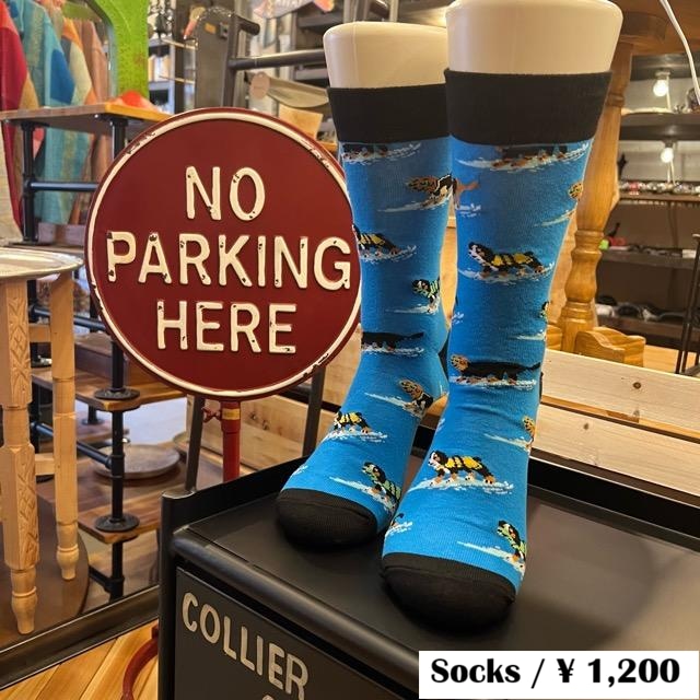 TOPANGA SOCKS Men's Surfing Dog Socks, Flashy Dog Socks, Animal-themed Footwear, Small Gift TOPANGA SOCKS Men's Surfing Dog Socks, Flashy Dog Socks, Animal-themed Footwear, Small Gift