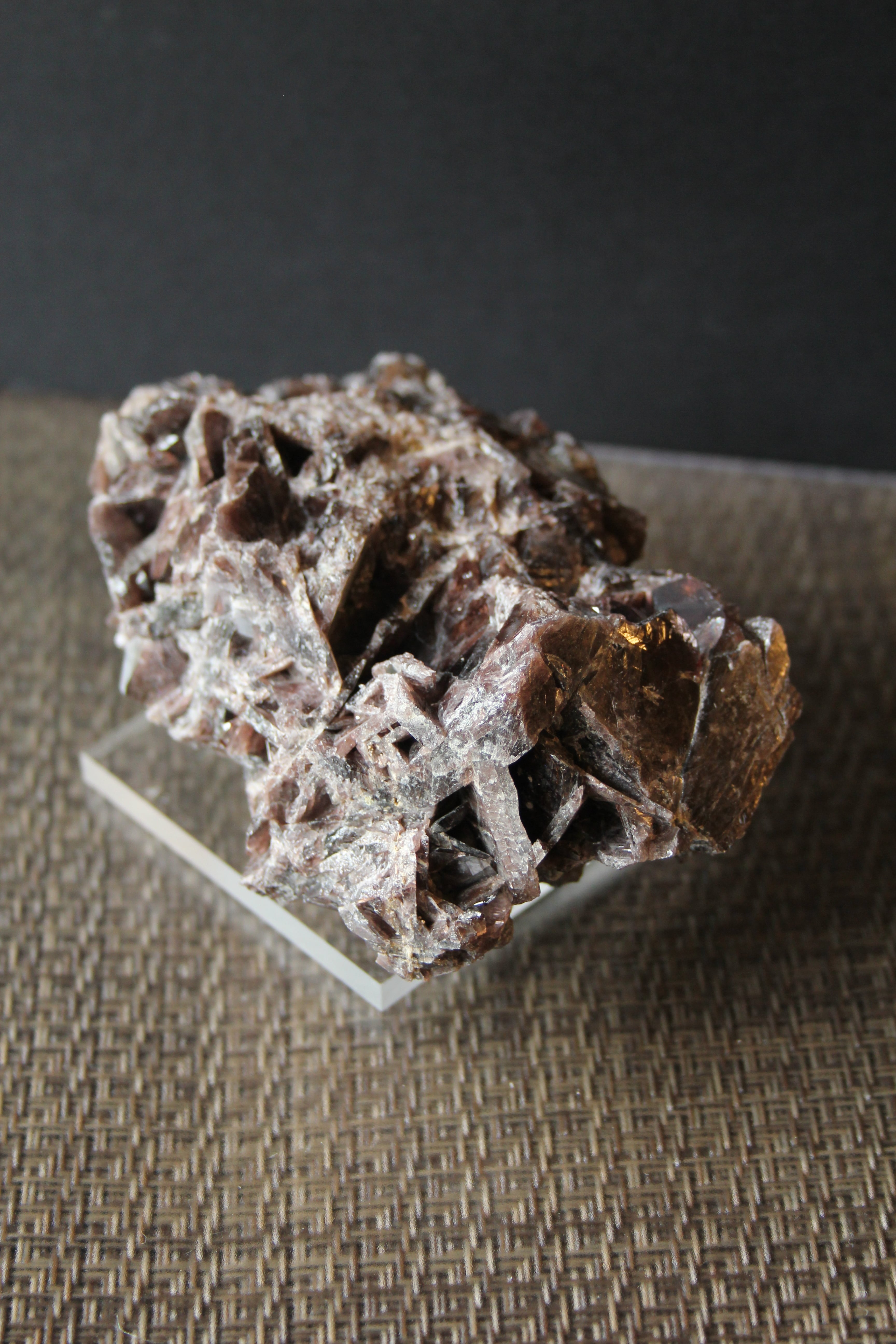 912001】宮崎アキシナイト クラスター（原石オンリー） | cuarzo