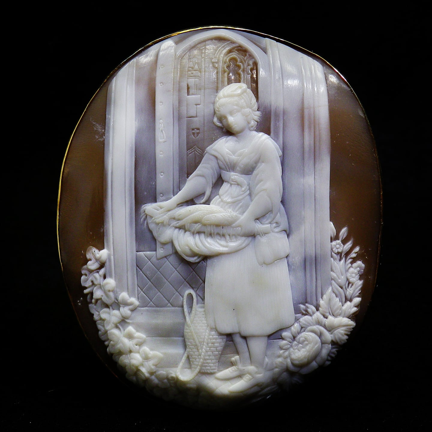 アンティーク(推定20世紀前半) 異例の名作 ”魚売りの少女”