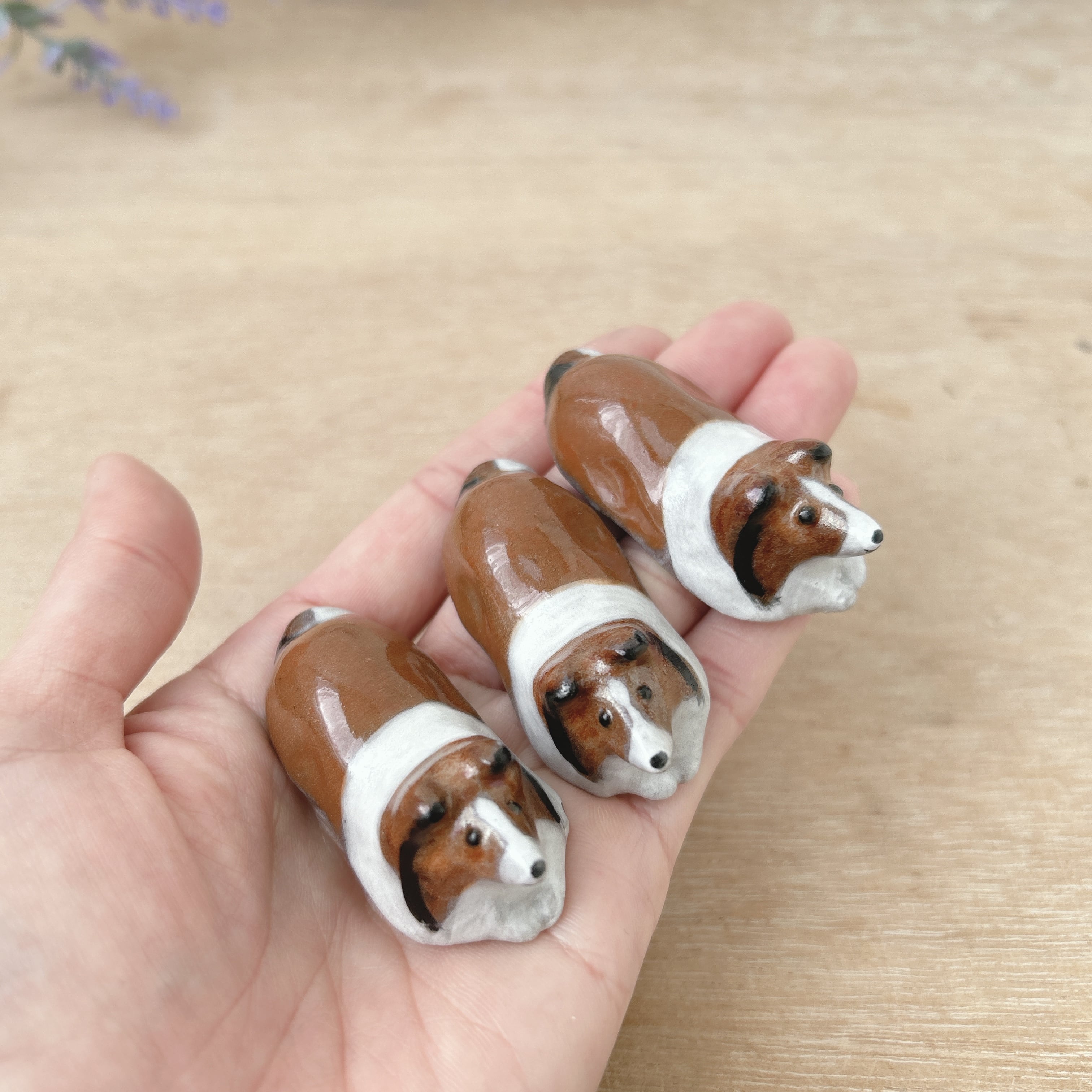 シェルティの箸置きセーブル(顔濃い茶色)3個セット | 陶器のことり