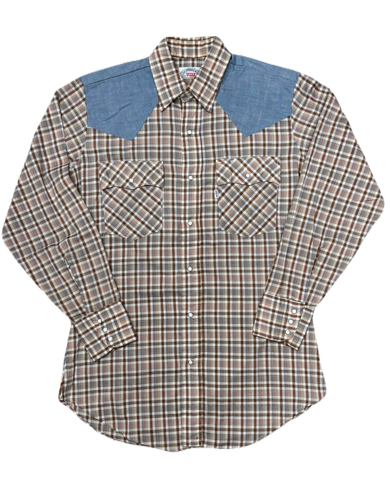 Levi’s yoke switching western shirts