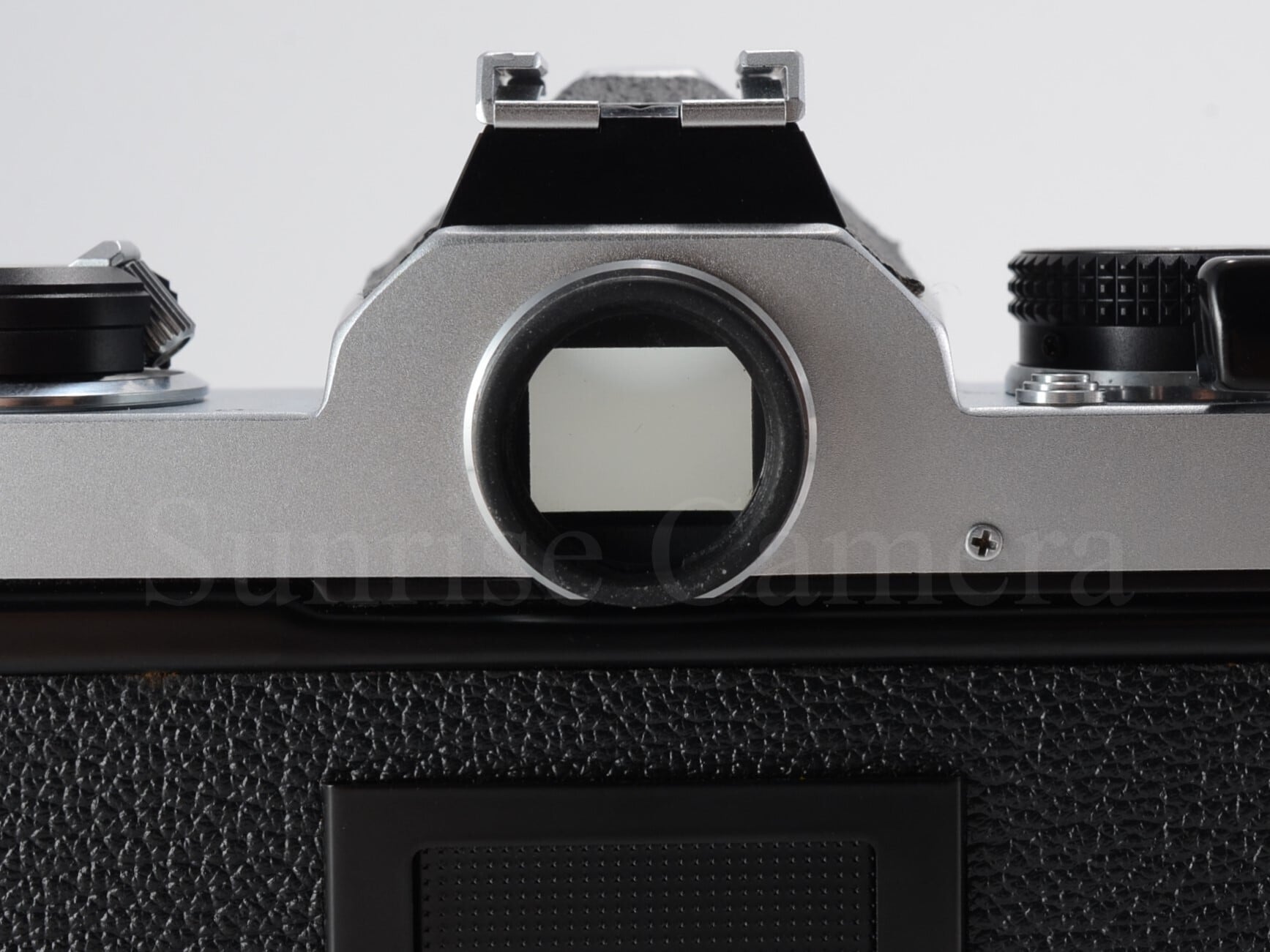 Nikon FM / Ai Nikkor 50mm F1.8 整備済ニコン (60109) | サンライズ