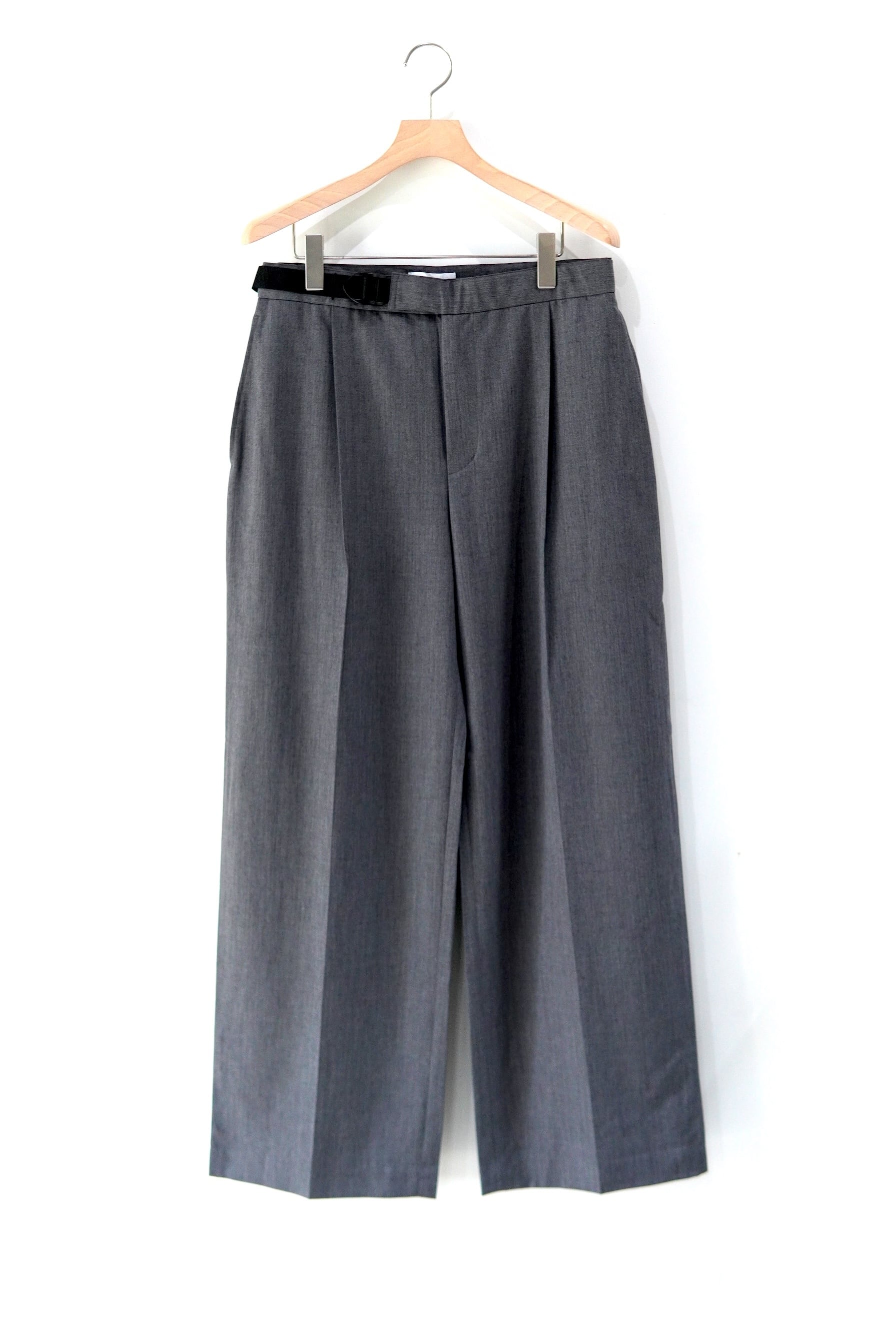 REVERBERATE / TACKED TROUSERS-PL