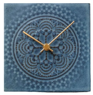 杉浦製陶 置き時計 日本製 LACE TILE CLOCK 陶磁器 幅14.7 高さ14.7 奥行6cm 重量530g ブルー