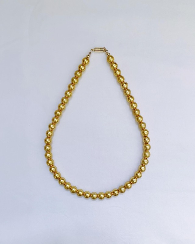 Vintage gold ball necklace