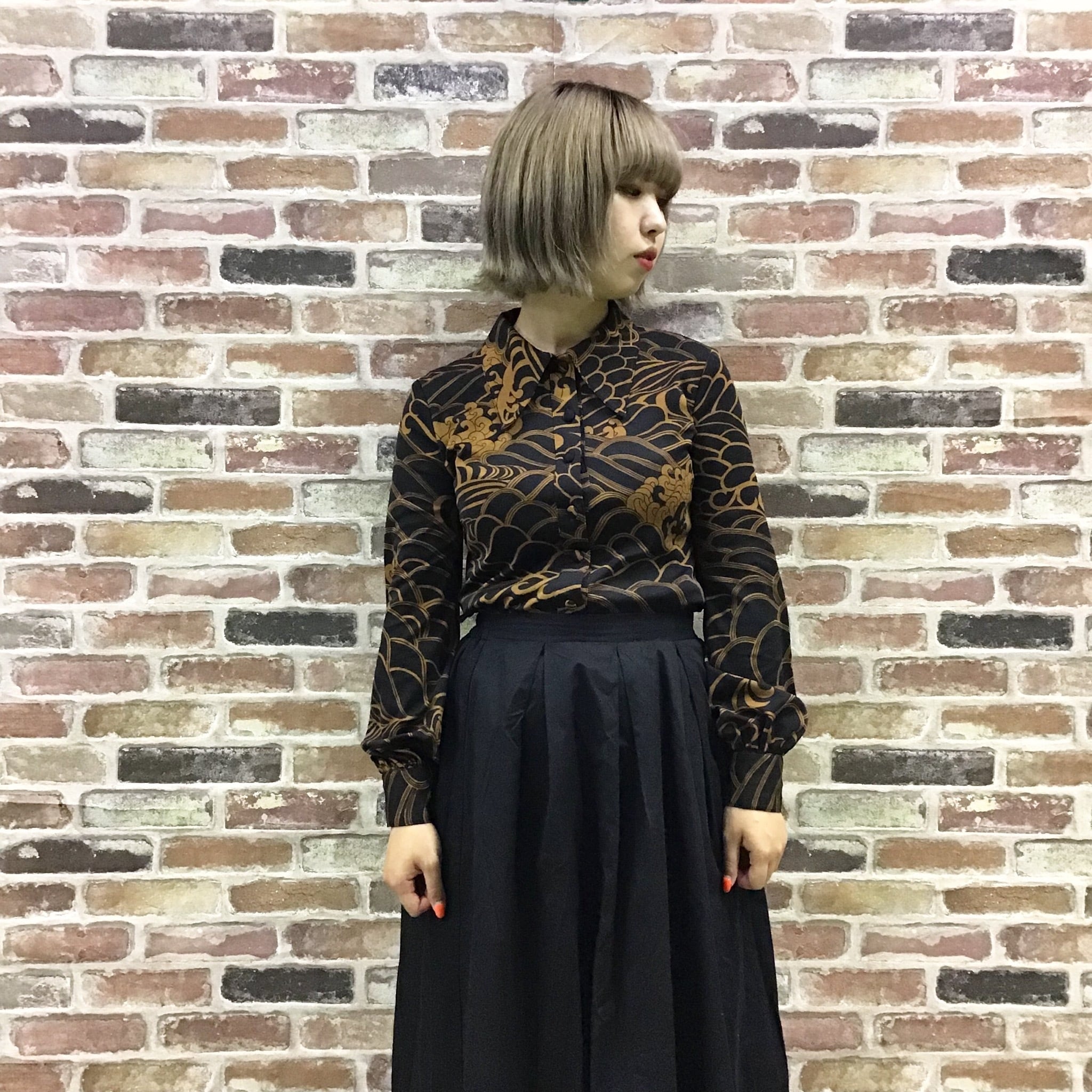 VIVID(Hanae Mori) vintage 総柄 トップス M VIVID(Hanae Mori) vintage 総柄 トップス M