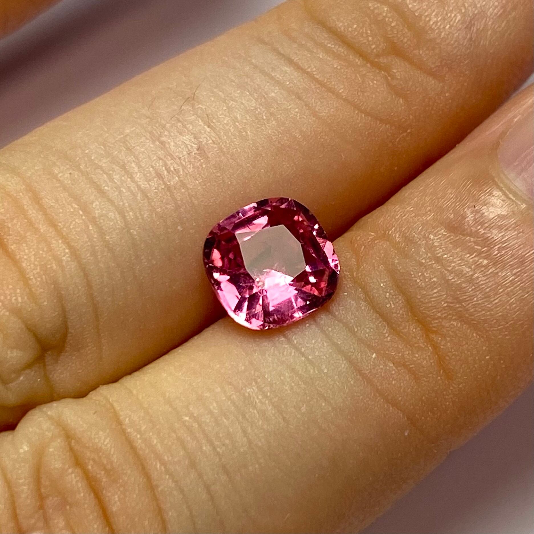 チェリーピンクなトルマリン