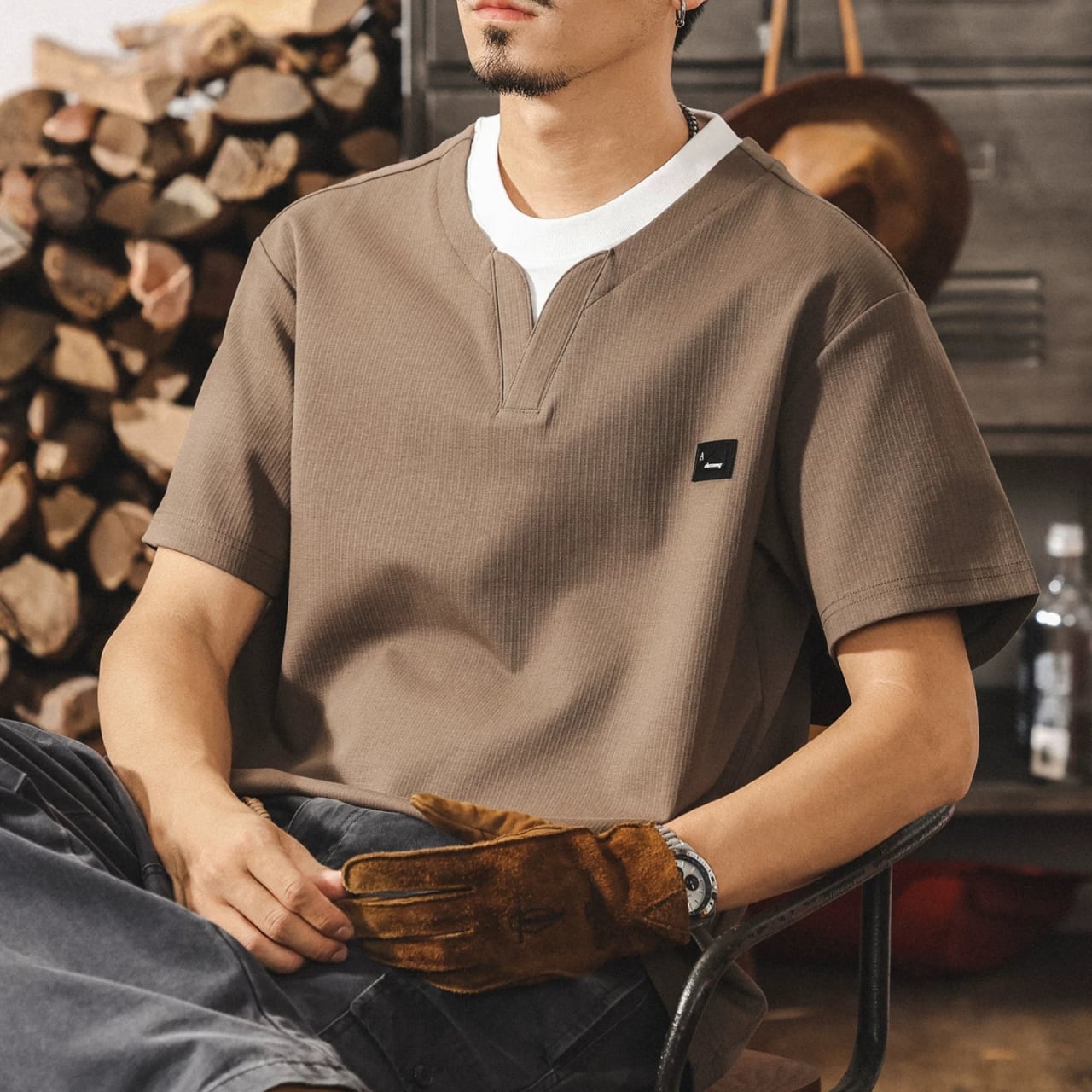 ヘンリーネック レギュラーフィット ボックスシルエットTシャツ 00548