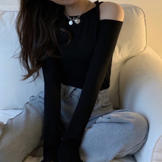 スリム フィット インナー 長袖 Tシャツ アシンメトリーデザイン クルーネック