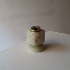 ちゅるんとした大理石のキャンドルホルダー