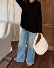 Round neck loose fit Cardigan L0104