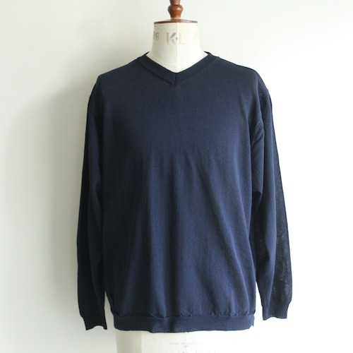 STILL BY HAND【 mens 】shallow v neck swater