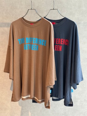 half sleeve wide silhouette T-shirt