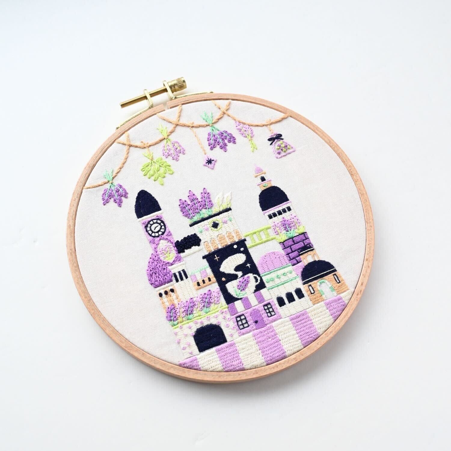 刺繍キット 「ラベンダーの街」《空想街雑貨店》