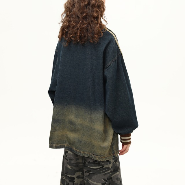 V-neck logo denim sweatshirt　Vネックロゴデニムスウェットシャツ　J1261