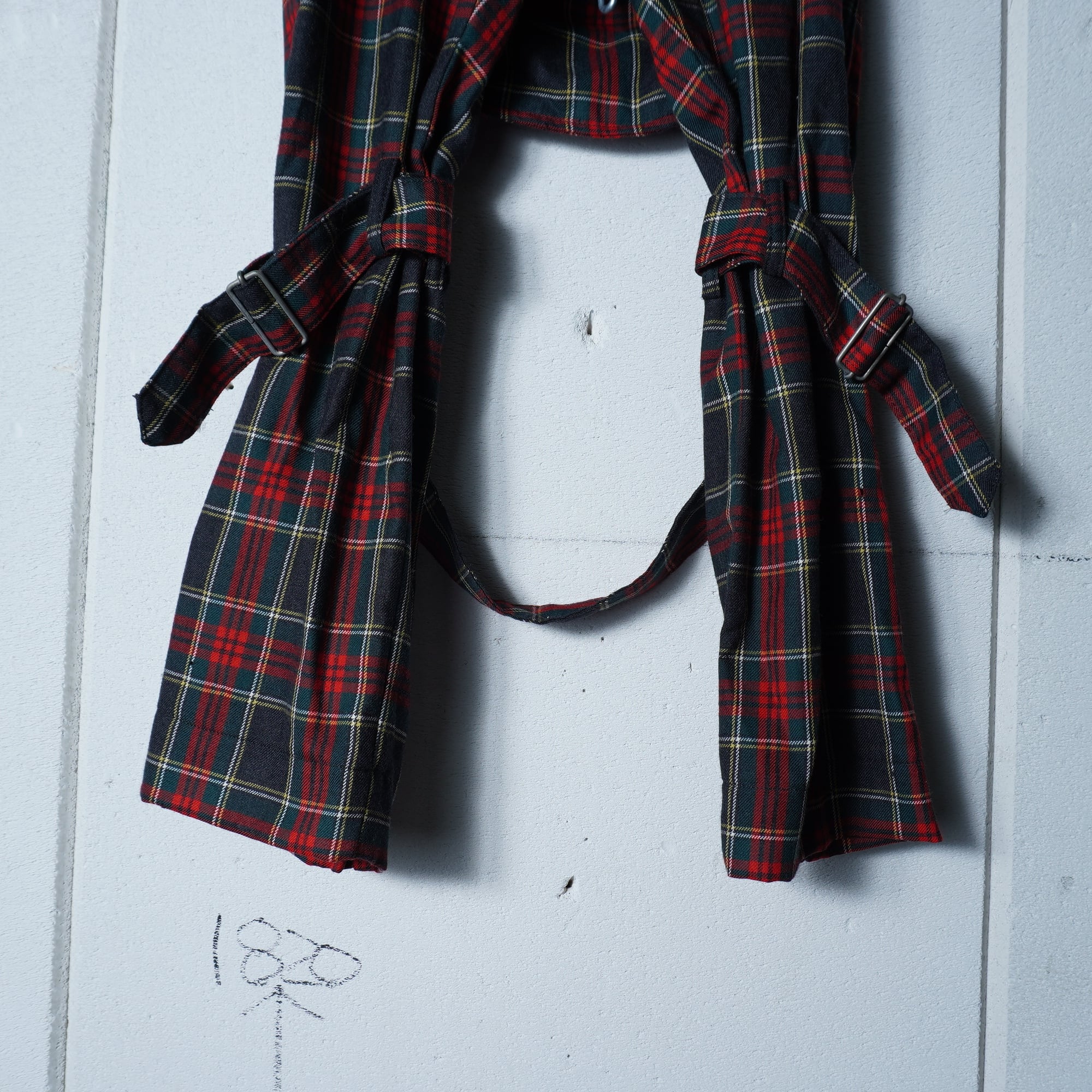 Vivienne Westwood】ヴィヴィアンウエストウッド フラップ付タータン