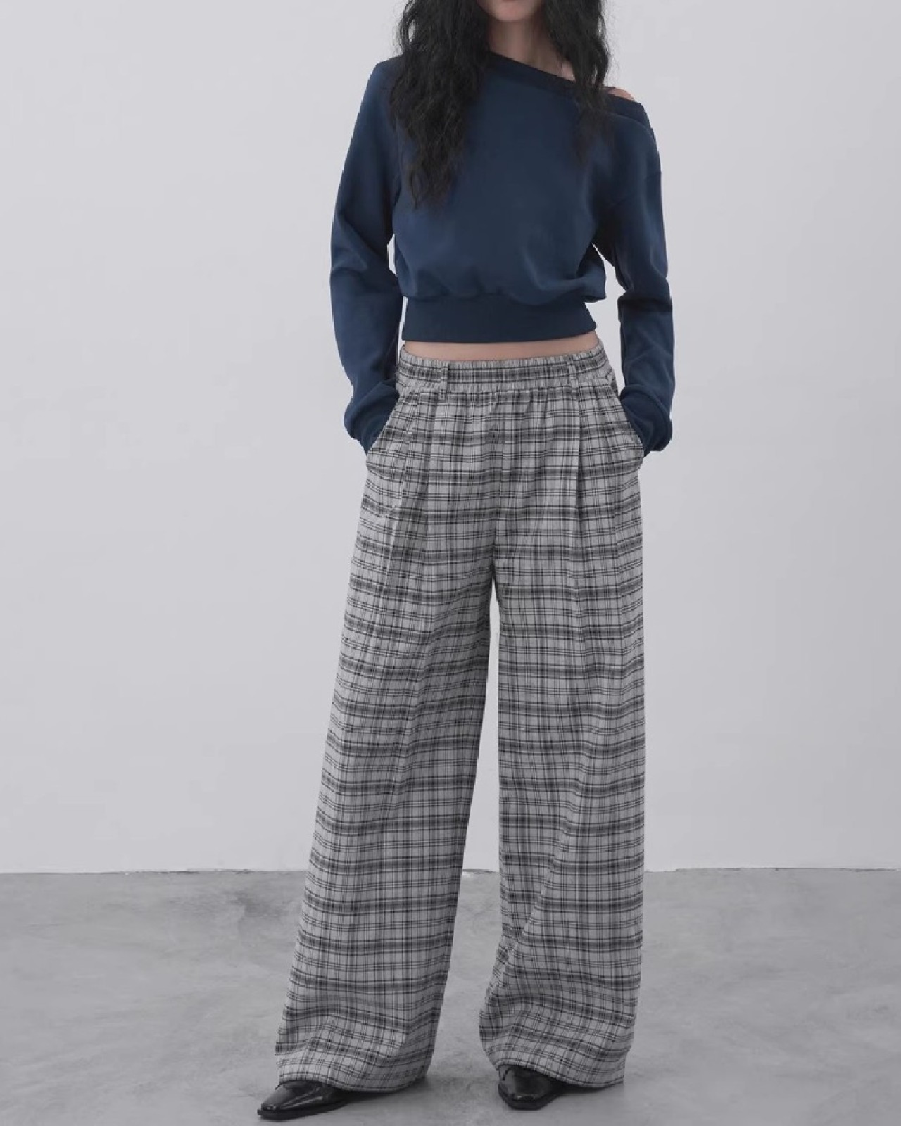 ワンショルダー 長袖 クロップド丈 スウェット 2color A0838 - 11