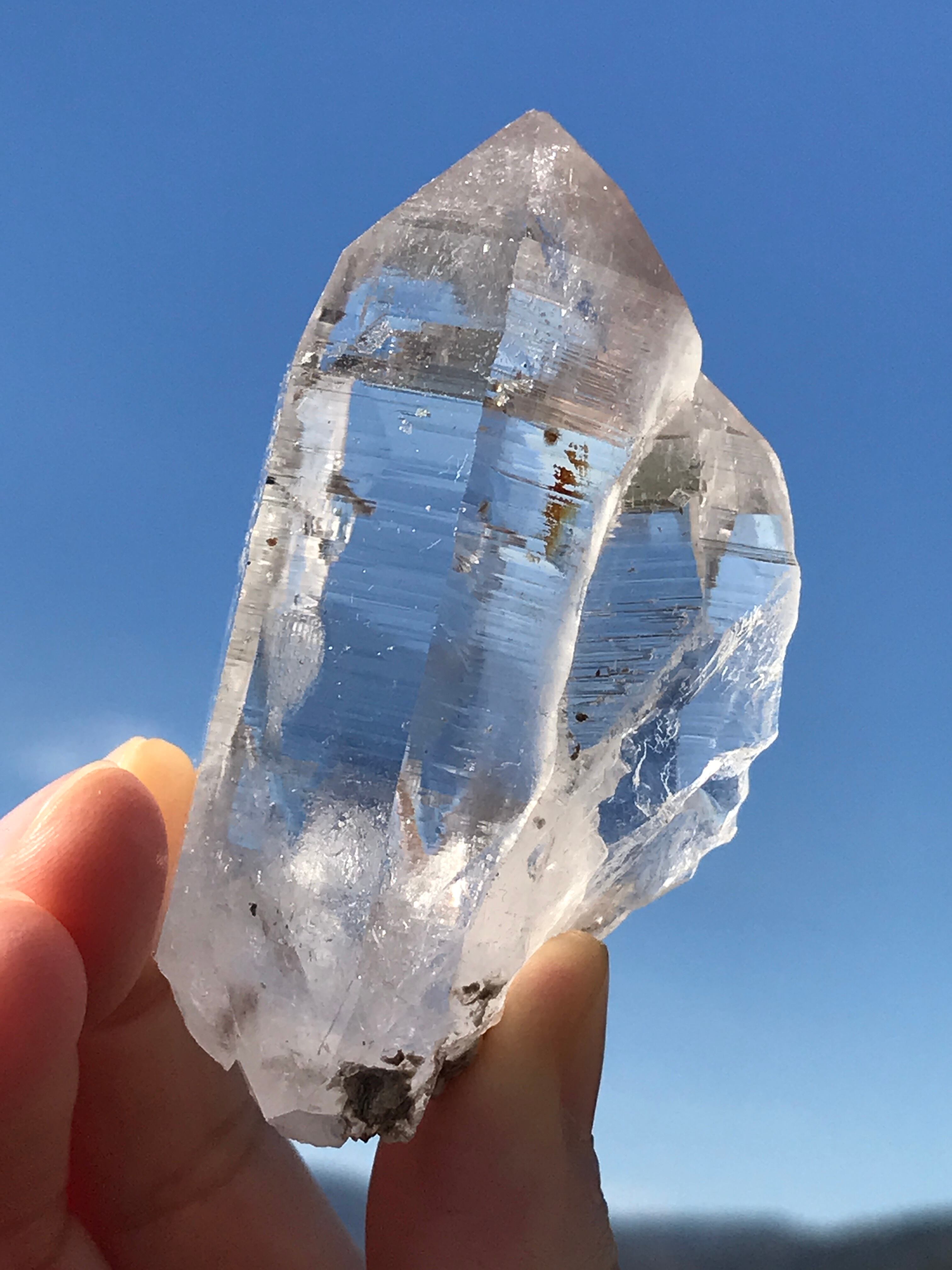 ヒマラヤガネッシュヒマール水晶 特別価格]ガネッシュヒマール産ヒマラヤ水晶原石ナチュラルポイント