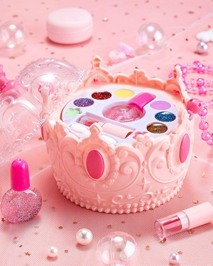コスプレアイテム 補助用アイテム キッズメイク 子供用メイクアップ オモチャ 王冠 ティアラ コンパクトバック ★お子様へのメイクデビューのプレゼントに最適なアイテムです！ ★即納品★