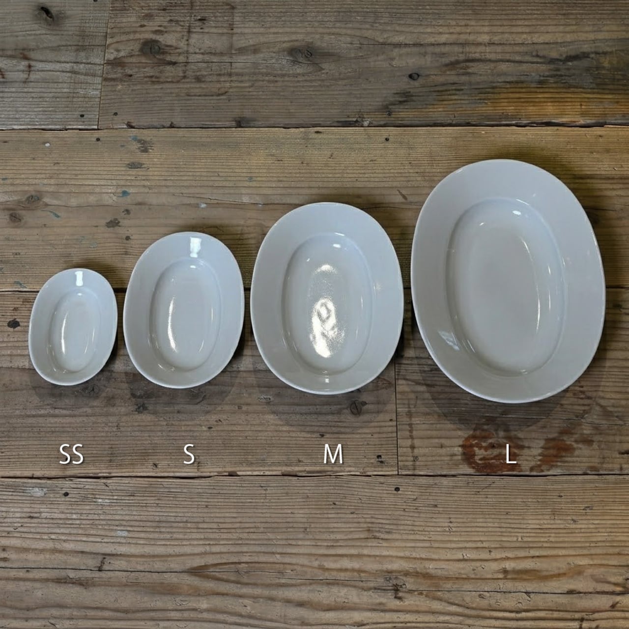 ちょうどいいオーバルプレート》Oval Plate L - dew white | yumiko