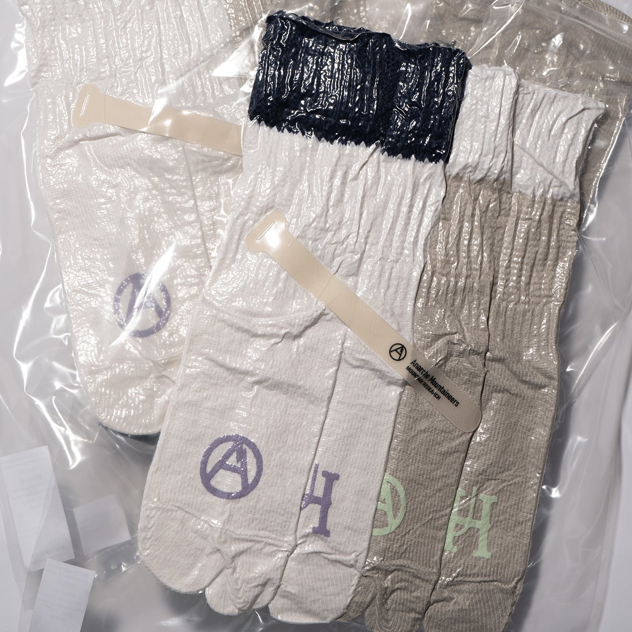 Mountain Research × ULTRA HEAVY × NODAL】Short Loose Socks | NODAL