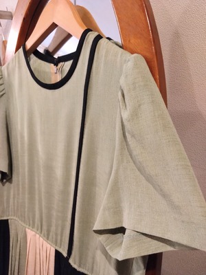 ミントグリーン色切替プリーツワンピース/レトロアンティークヴィンテージ日本製古着服MADEINJAPAN