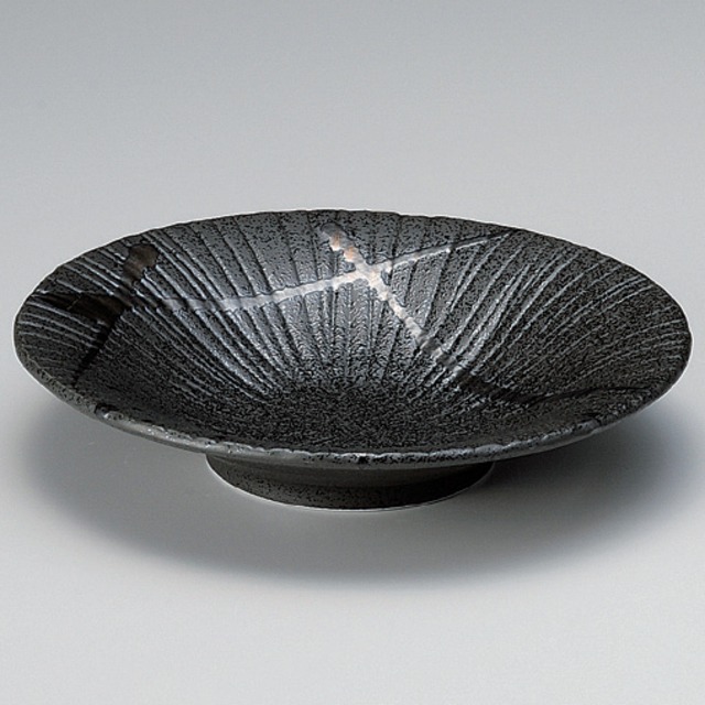 黒金色流し彫十草型多用鉢[279] 33-9-207 盛鉢(大・中・小)