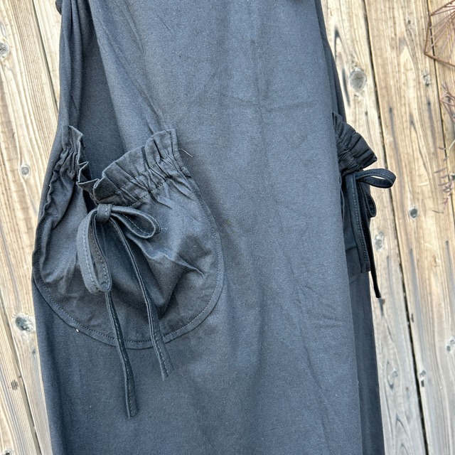 ロータスジャンバースカート