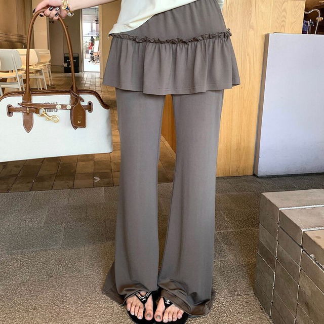 Layered flare easy pants　B657