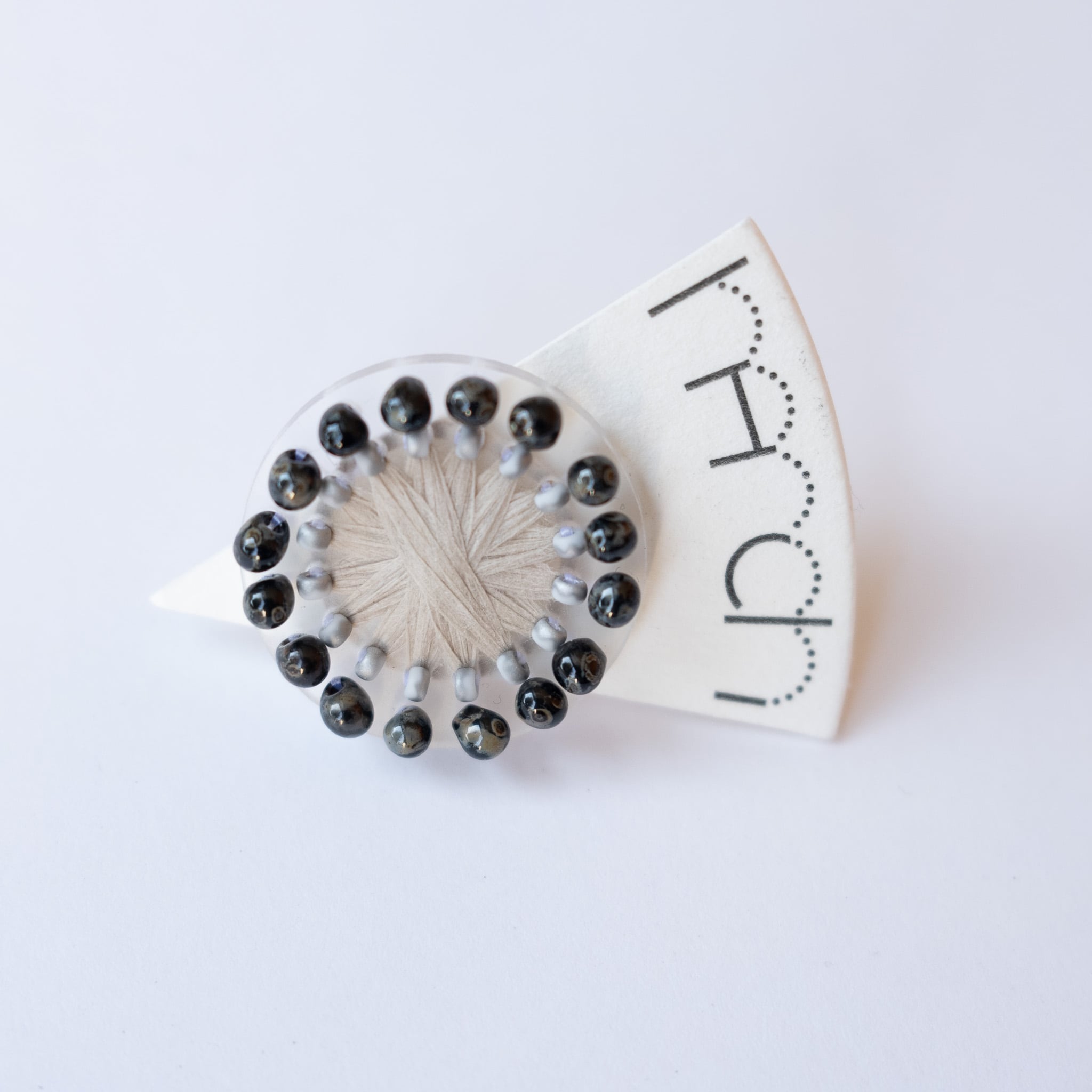 Φ25　ピンバッジ[01]