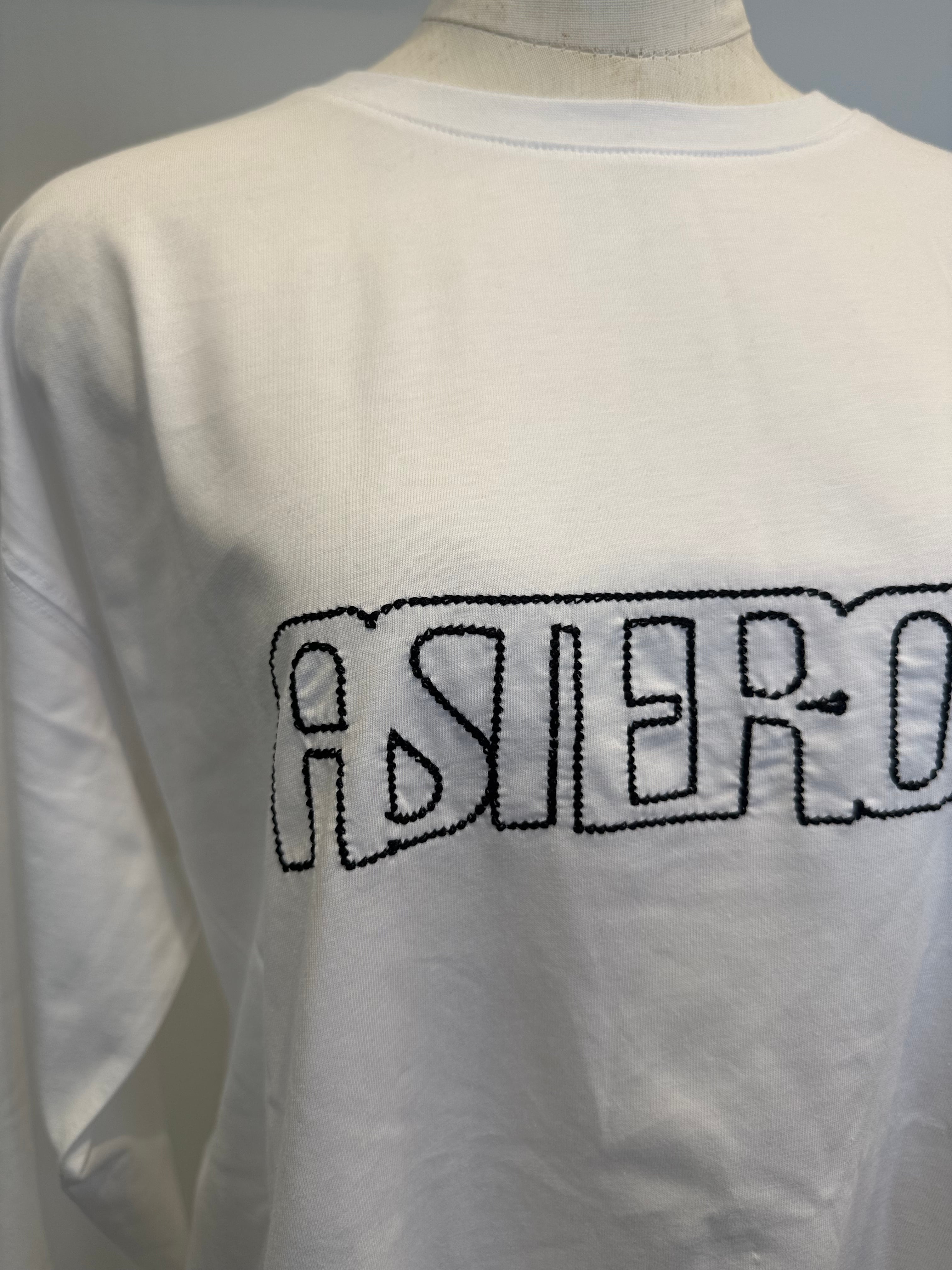 【SELECT】ロゴチェーン刺繍ロンT