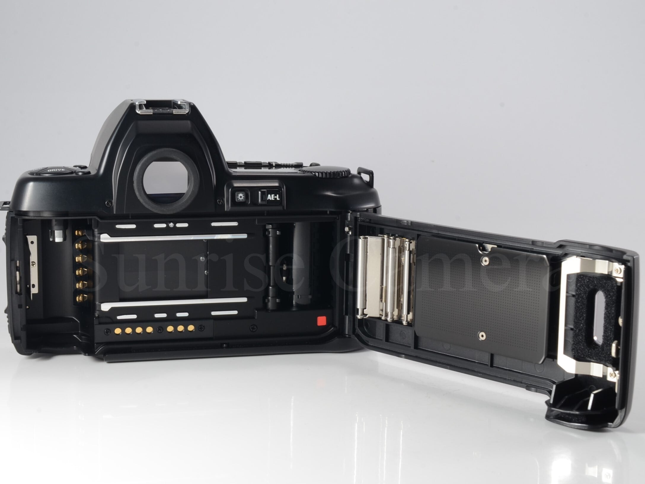 中古】Nikon F-801s ボディ ニコン (61105) | サンライズカメラ 中古】Nikon F-801s ボディ ニコン (61105) | サンライズカメラ
