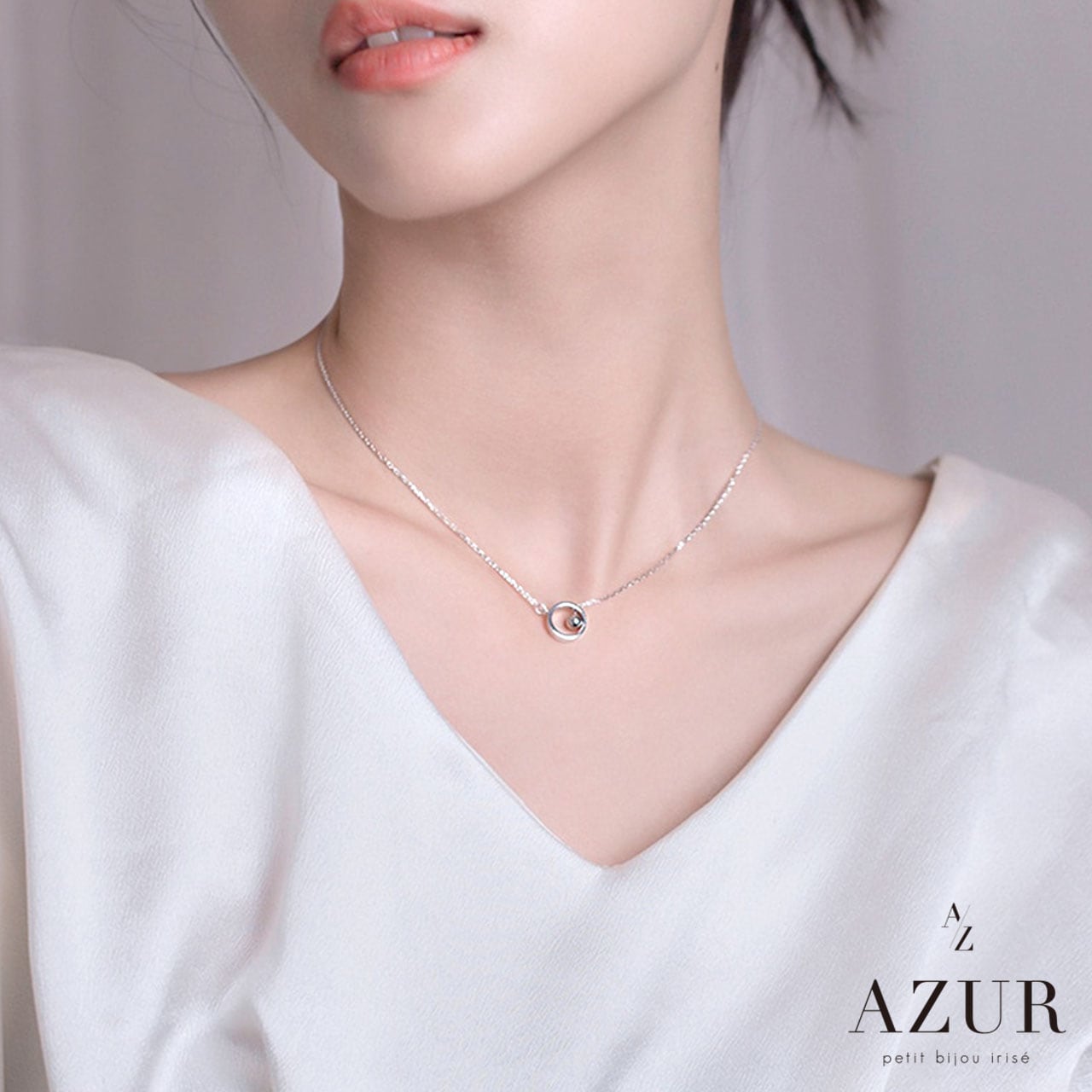 リングボールネックレス