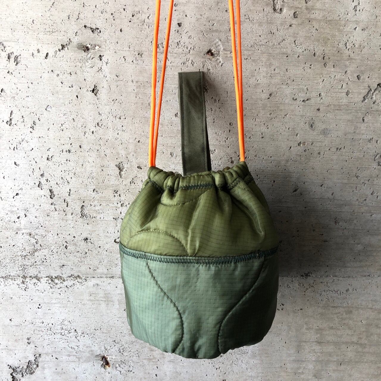 パッチワークリメイクペイシェントバッグ　巾着 ミリタリーリメイク商品 | ビンテージ雑貨 家と外で