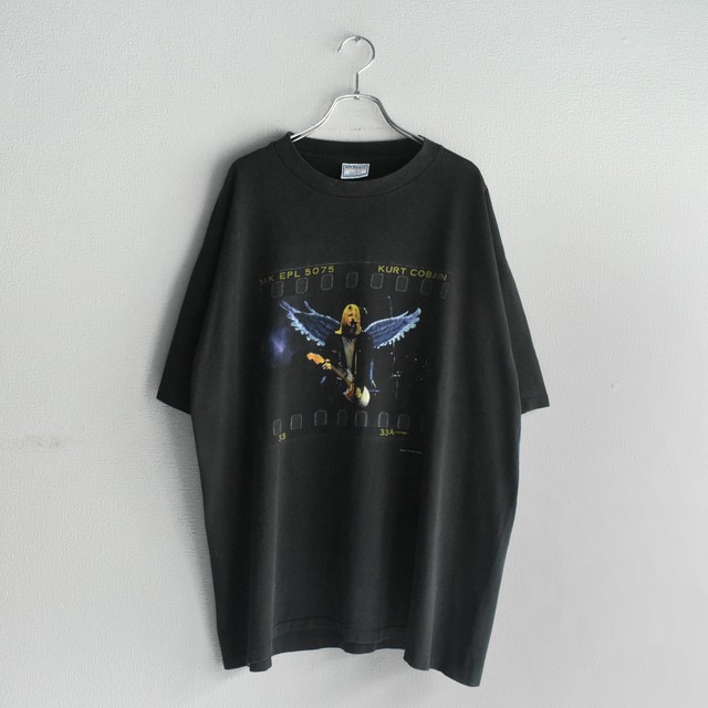 【VINTAGE】”NIRVANA” 90’s~ 『羽KURT』Front Printed Rock T-shirt s/s
